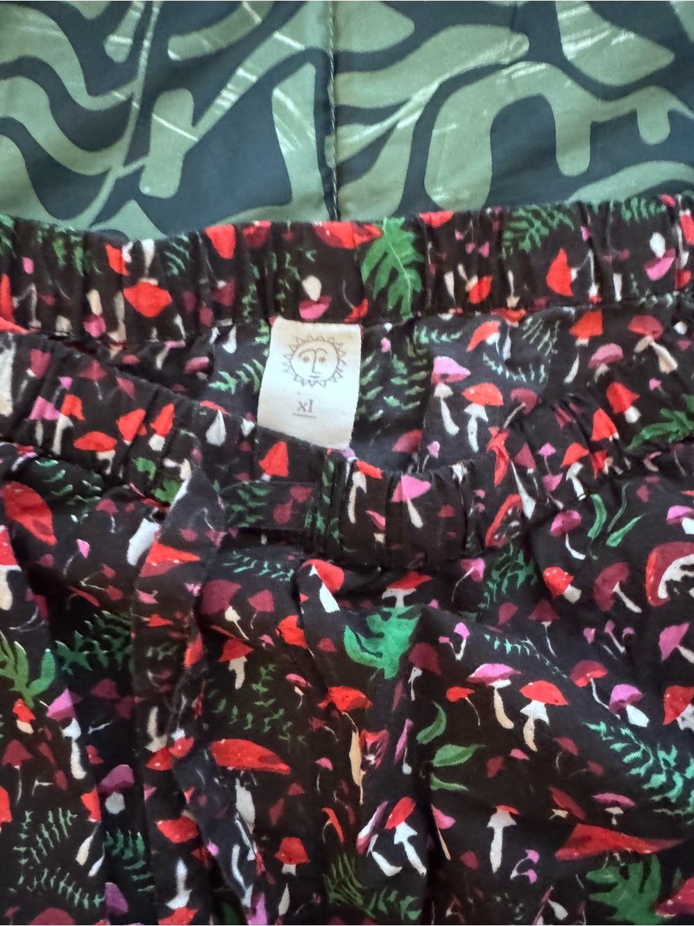 PrintFresh Toadstool Short Sleeve Pajamas - Picture 3 of 5